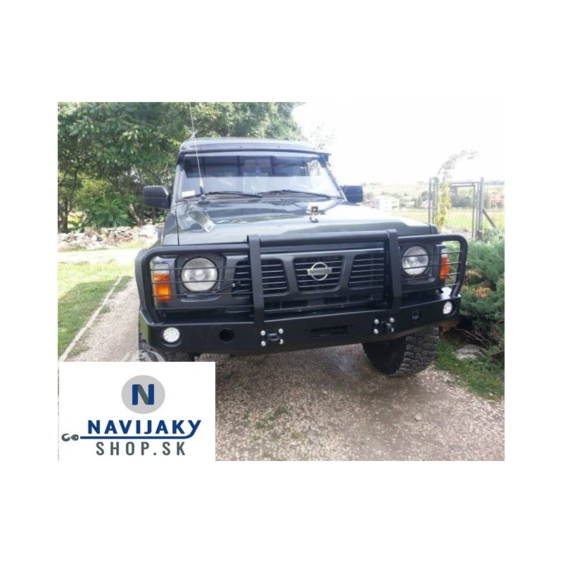 PREDNÝ NÁRAZNÍK  NISSAN PATROL Y60