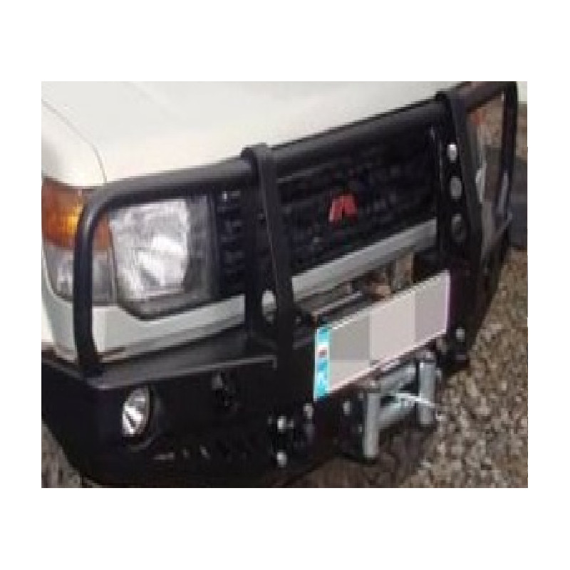 PAJERO II 91-99 po facelifte PREDNÝ NÁRAZNÍK S BULLBAROM PAJERO II 91-99 po facelifte