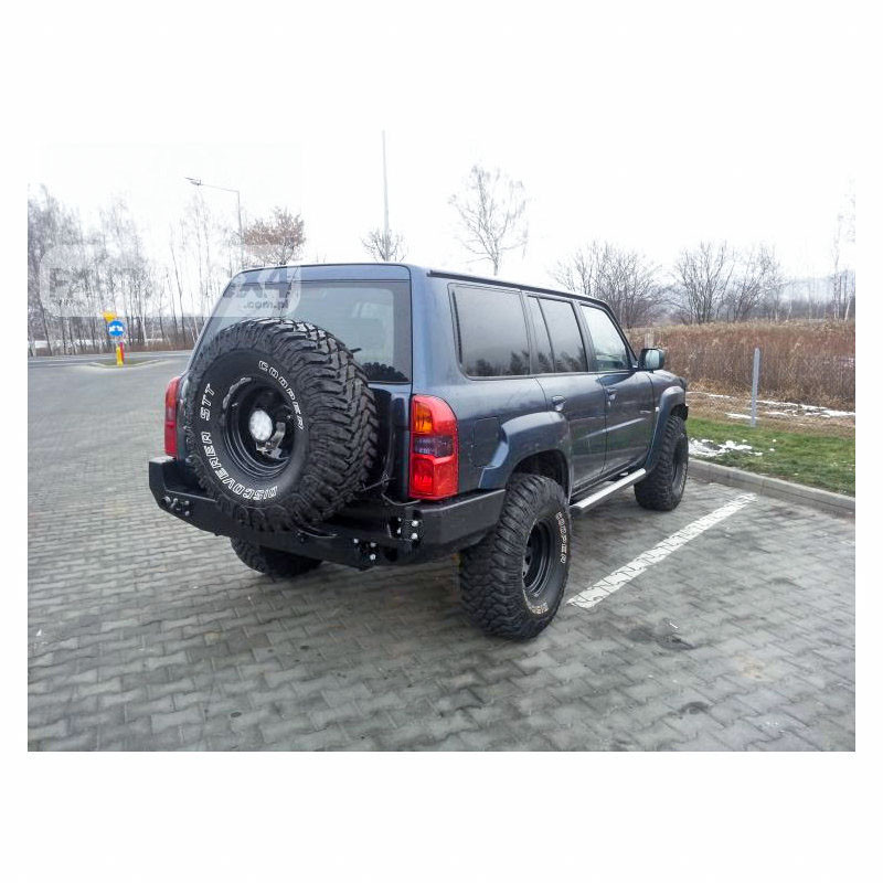 Zadný nárazník Nissan Y61/GU4