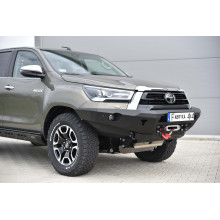 Štandardný predný nárazník pre Toyota Hilux Revo 2020–2024