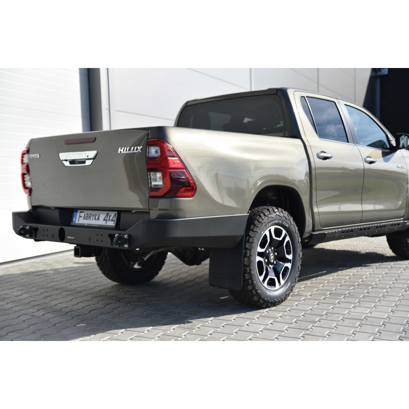 Dlhý zadný nárazník – Toyota Hilux Revo 2020–2024