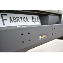 Štandardný krátky zadný nárazník pre Toyota Hilux Revo (2020–2024)