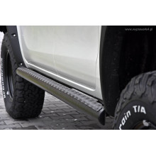 Bočné nášľapy pre Hilux Revo 2016+